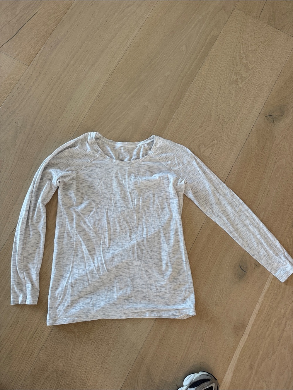 lululemon athletica Long-Sleeve Tee - Light Heather Gray